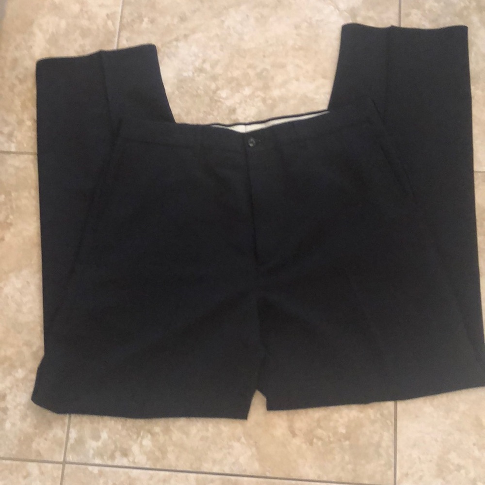 Haggar Men’s Black Dress Pants 36x32